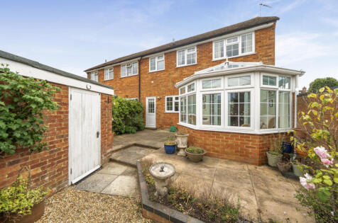 Parsons Close, Winslow, Buckingham
