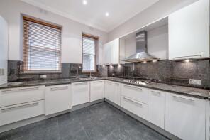 Flat 2, 200, Old Brompton Road, London SW5 0BT