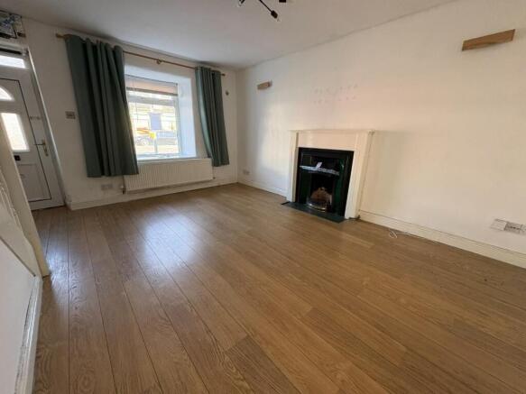 Living Room.JPEG