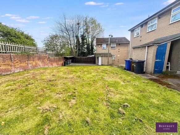 2 bed Flat for sale Image 12