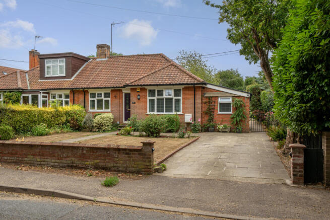2 Bedroom Semi Detached Bungalow for Sale