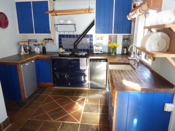 Photo 12