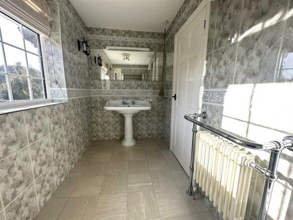 bath 2.jpg