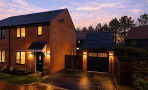 3, Hawthorn Lane, Haywards Heath RH16 2GN