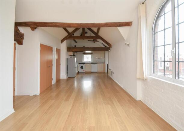 11 The Mill - Living Kitchen.jpg