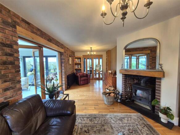 Spacious Lounge