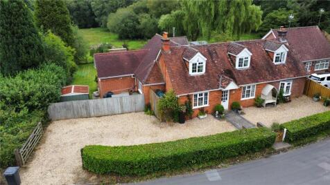 Mount Road, Highclere, Newbury, Berkshire, RG20