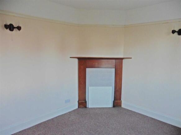 Dining Room/Bedroom
