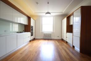 Apartment 5, 121, St George's Square, London SW1V 3QP
