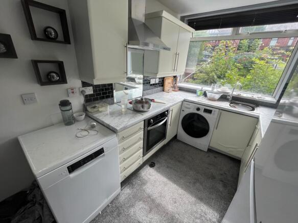 Rochdale Road, Manchester, Blackley, M9 photo 5