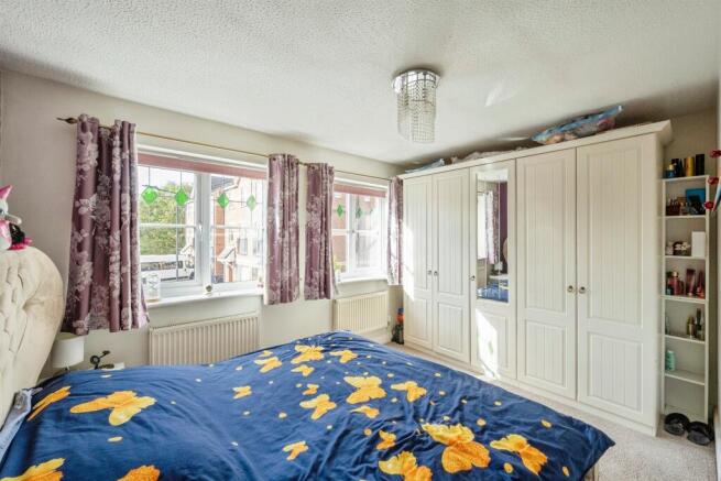 3 bed Detached for sale Image 11