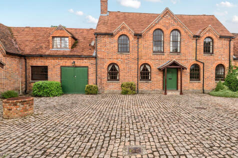 Elcot, Newbury, RG20