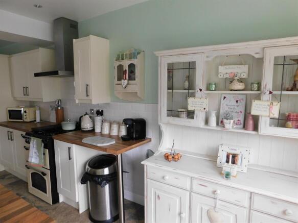 Kitchen 2