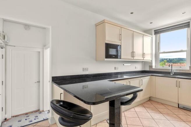 1 bed Flat for sale Image 6