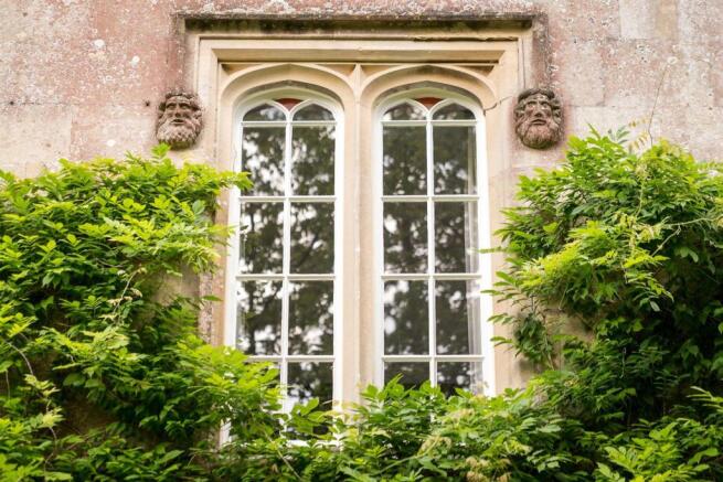 16 - The Old Rectory - SN15 4HP - Web.jpg
