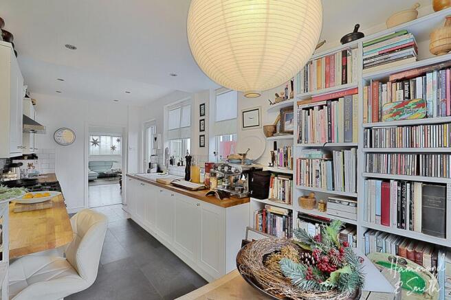 Kitchen / Breakfast Room