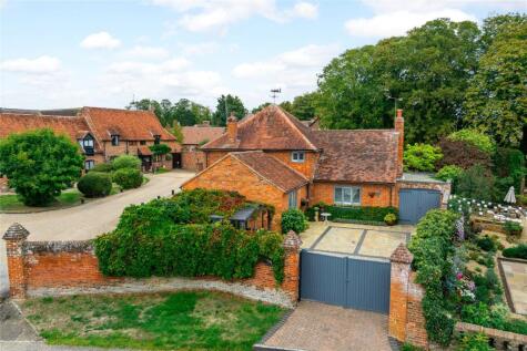 Mill Lane, Wingrave, Aylesbury, Buckinghamshire, HP22