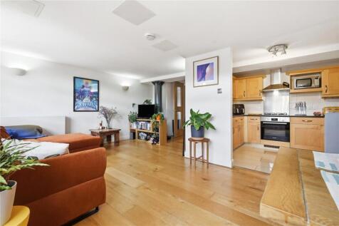 Merchant Court, 61 Wapping Wall, London, E1W