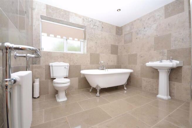 En-suite Bathroom