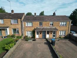 25, Woolmer Drive, Hemel Hempstead HP2 4UX