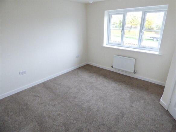 3 bed Semi-Detached for sale Image 6
