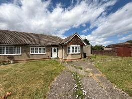 8, Hill Close, Istead Rise, Gravesend DA13 9DD