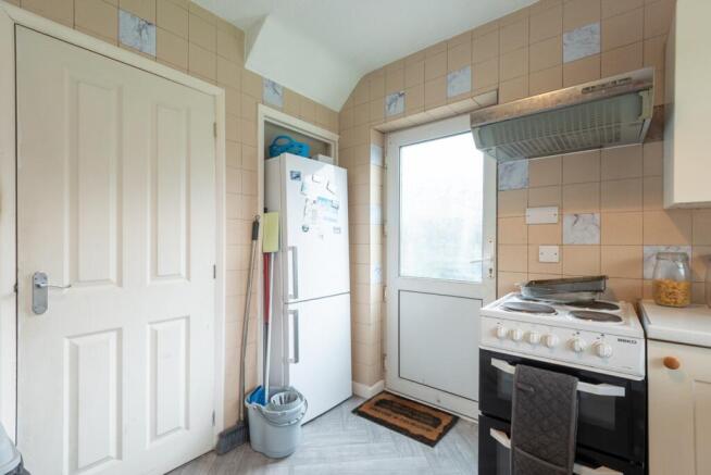 3 bed Semi-Detached for sale Image 7