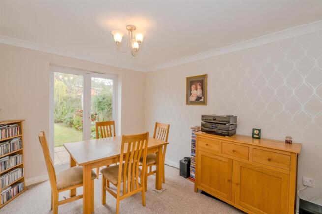 35 Beaumont Way Ws11