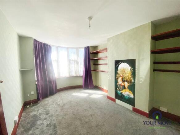 Lounge/ Bedroom