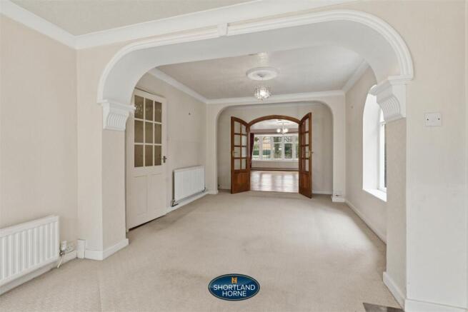 13A Stoneleigh Road (18 of 69).jpg