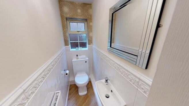 Pikes Bridge Fold Cloakroom