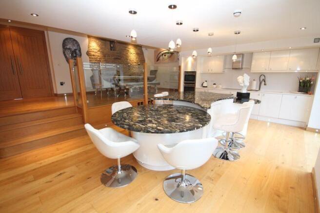 Breakfast Kitchen
