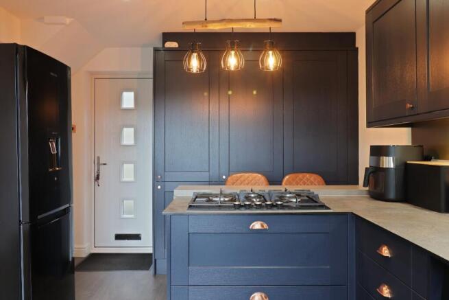 3 bed Terraced for sale Image 7