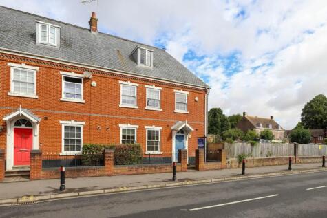 Wimborne Road, Blandford Forum