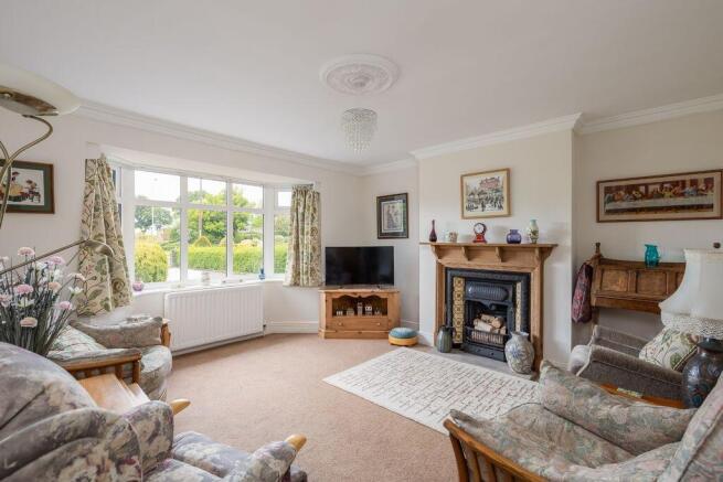 3 bed Detached Bungalow for sale Image 5