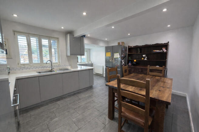 80808F89-FB0F-43B...