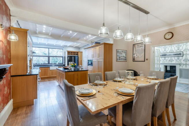 5 bed Manor House for sale Image 5
