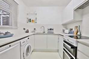 69, 17 Meyrick Court, St Anthony's Road, Bournemouth BH2 6PB