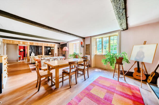 1312821-16-6852d8...