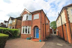74, Sheepfold Road, Guildford GU2 9TU