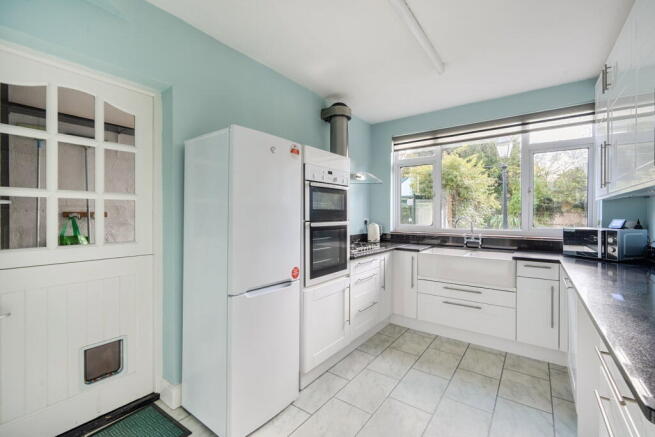 Sussex Road, Carshalton Beeches, SM5 3NA photo 3
