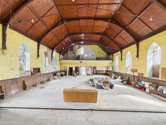 CAM03185G0-PR0100-STILL018