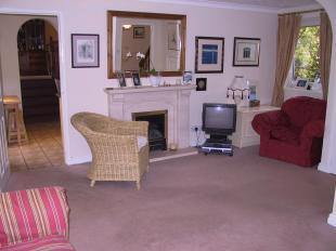 SITTING ROOM-2