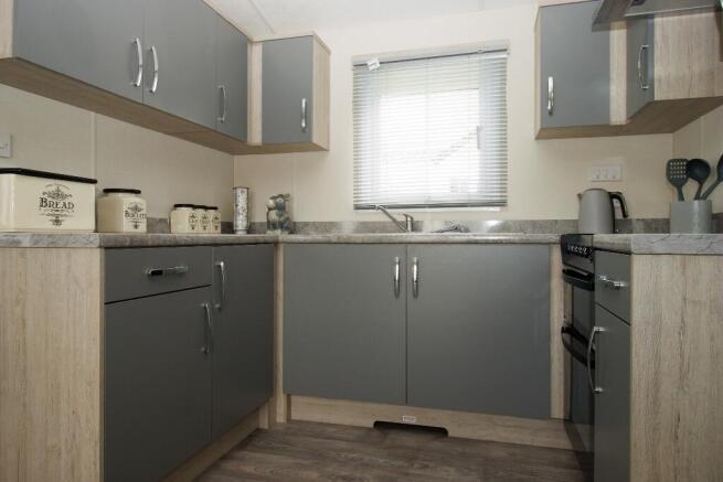 2 bed Caravan for sale Image 7