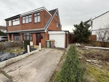 Dunsop Avenue, Clock Face, St. Helens