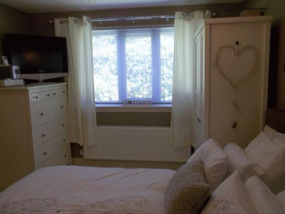 Bedroom 1 -...