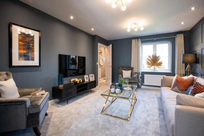 4 bed Detached for sale Image 4