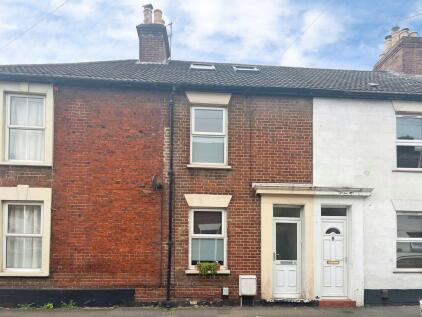 Meadow Road, Salisbury ** VIDEO TOUR **