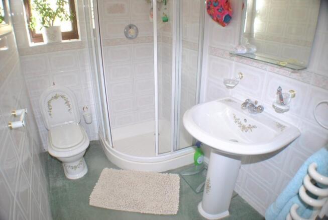 EN SUITE