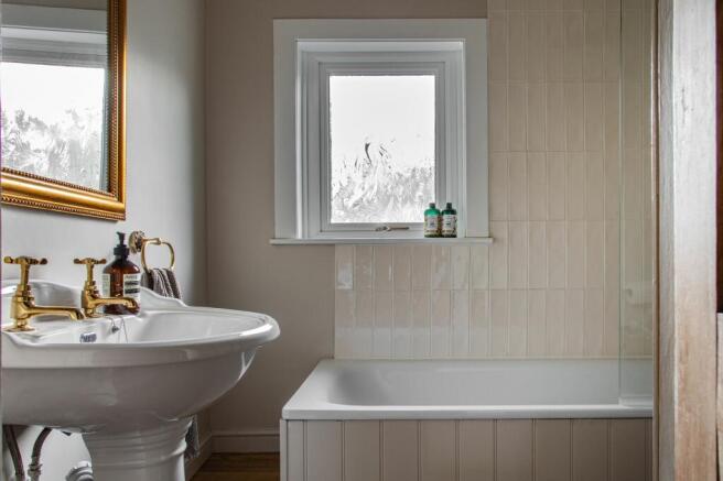 Bathroom (2)